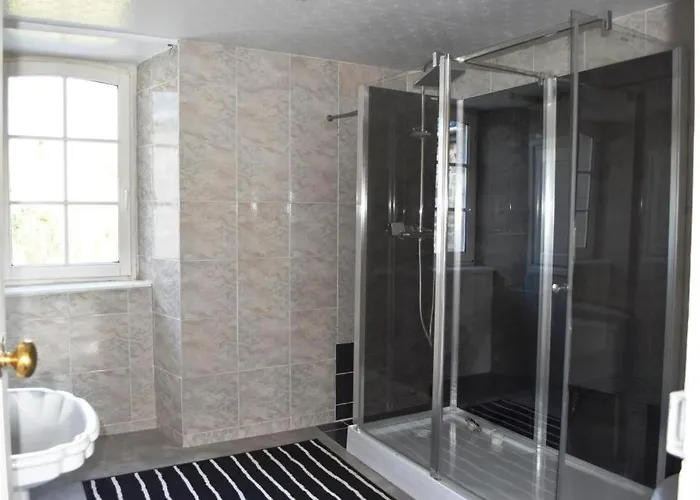 La Feronniere * Le Mesnil-Amand