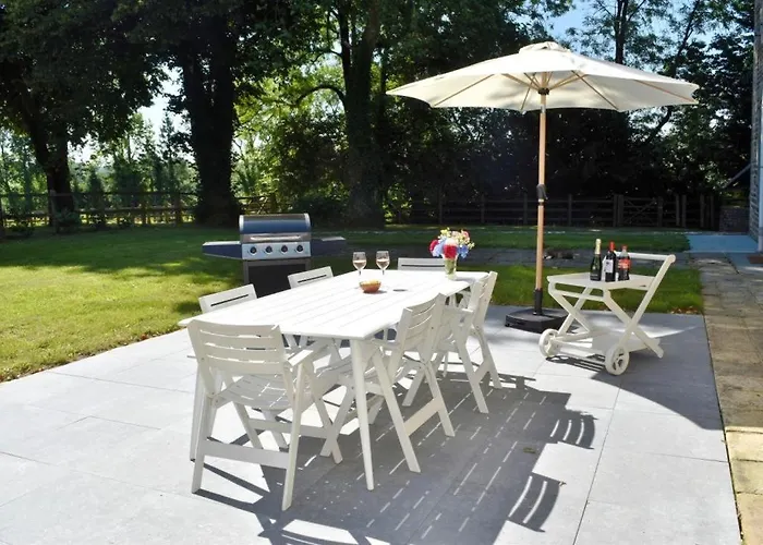 La Feronniere * Le Mesnil-Amand